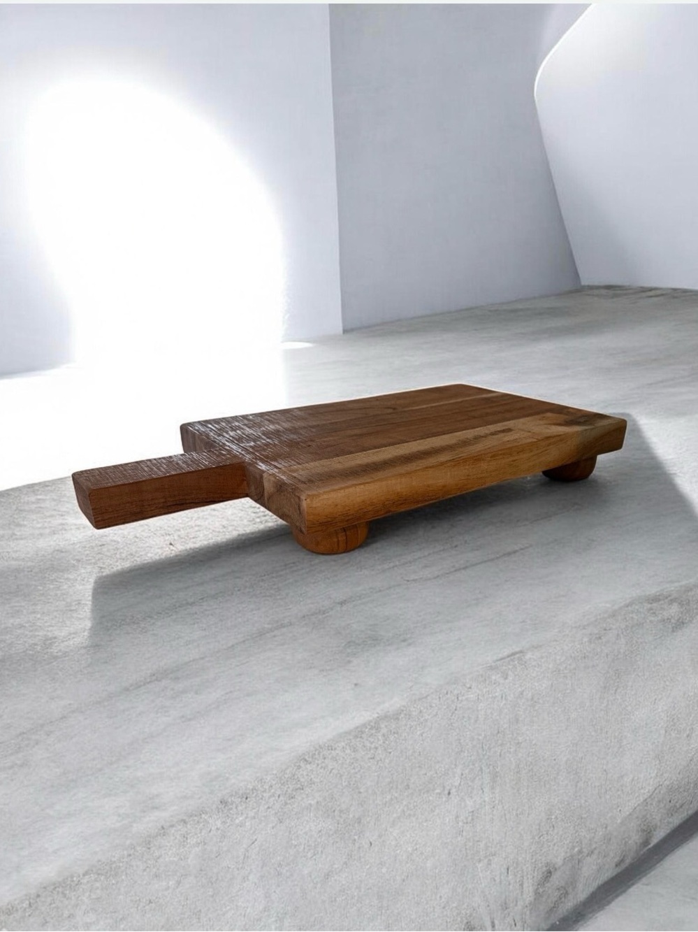 Pedestal Wood Board